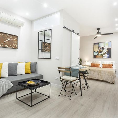 Apartamento Bernabeu Comfort En Madrid Esterno foto